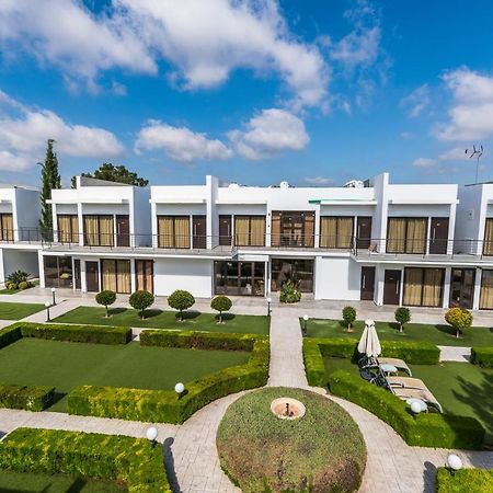 Cosmopolis Multi-Venue Aparthotel Larnaca Luaran gambar