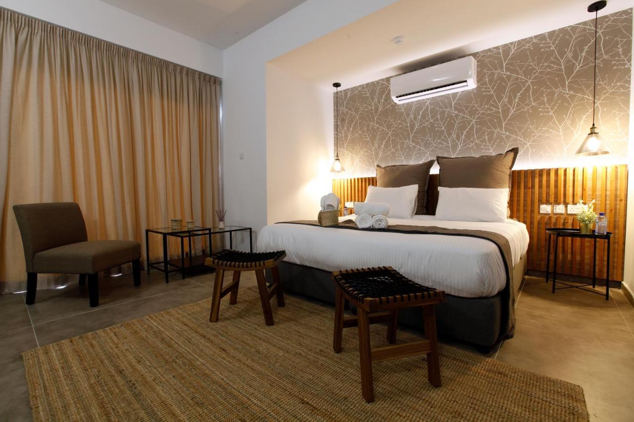 Cosmopolis Multi-Venue Aparthotel Larnaca Luaran gambar